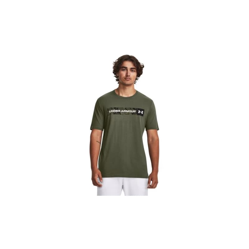 Pánske tričko s krátkym rukávom UNDER ARMOUR UA CAMO CHEST STRIPE SS-GRN