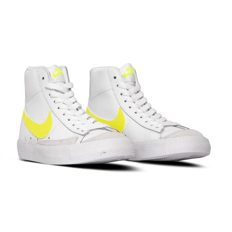 Dámska vychádzková obuv NIKE Wmns Blazer Mid 77 white lemon platinum 2