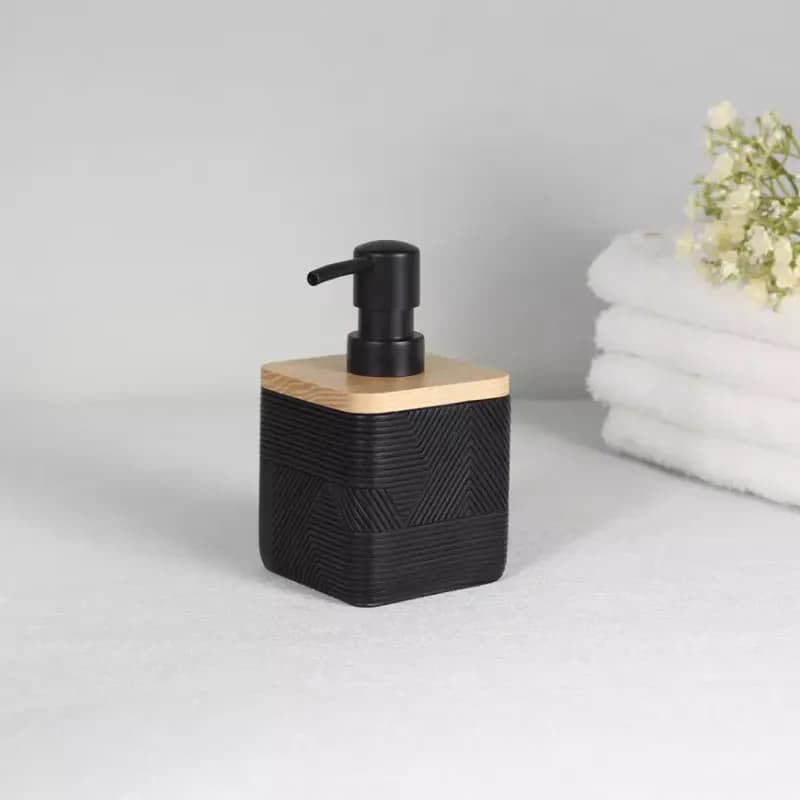 Dávkovač PL-5554-C- black 1