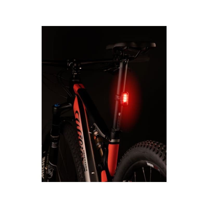 Svetlo na bicykel FORCE PILL 12 LM, 3 x LED, USB 6