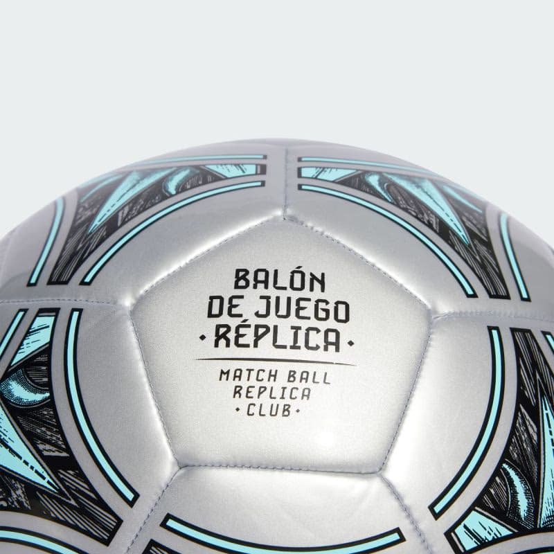 Futbalová lopta ADIDAS MESSI CLB 0972 4