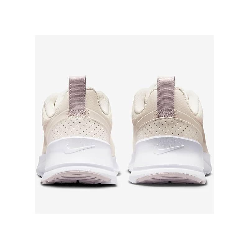 Dámska rekreačná obuv NIKE Air Max Nuaxis sail platinum violet phantom comet red 6