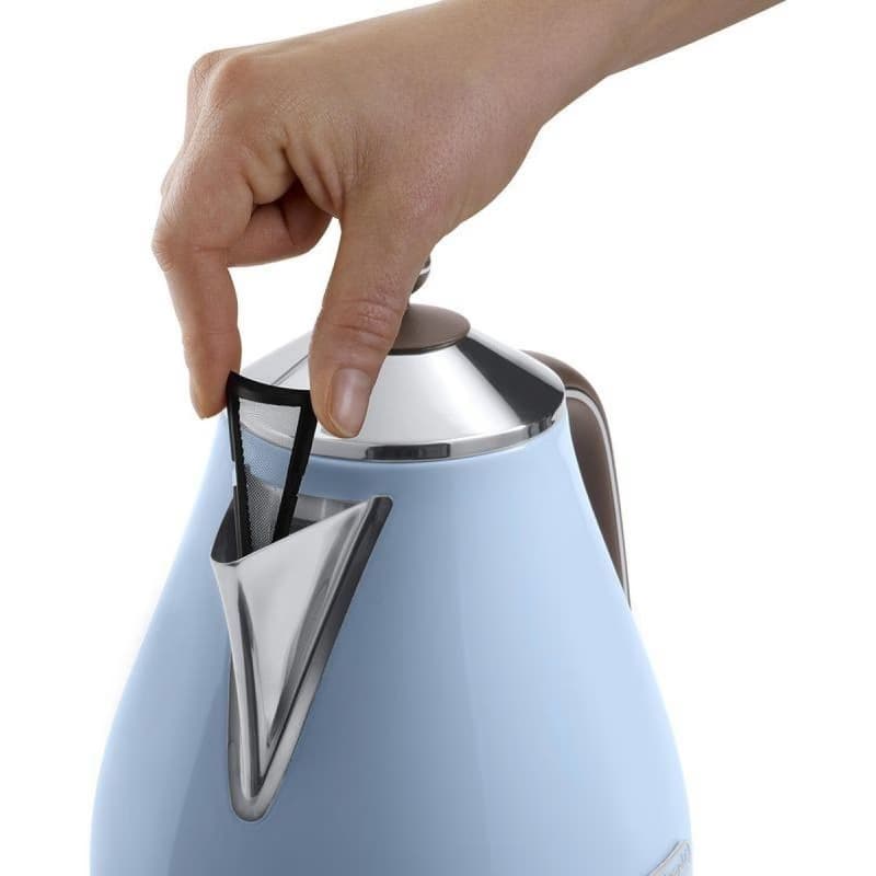 KBOV 2001 AZ VARNÁ KANVICA DELONGHI 5