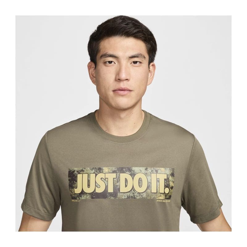 Pánske tréningové tričko s krátkym rukávom NIKE DF TEE RLGD CAMO 5
