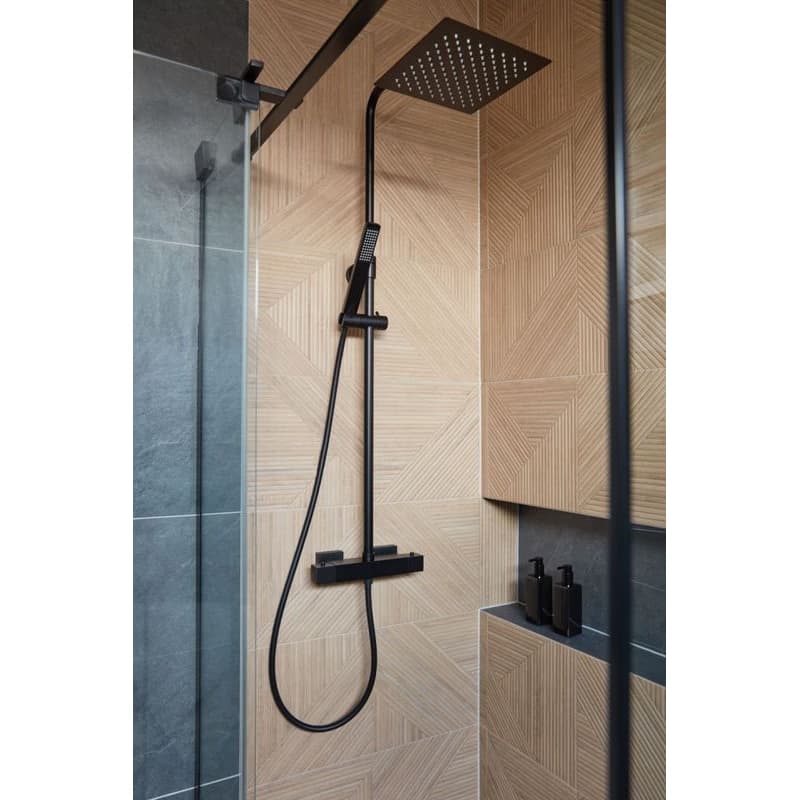 KFA KFA - LOGON PREMIUM termostatický sprchový set, čierna 5746-920-81 3