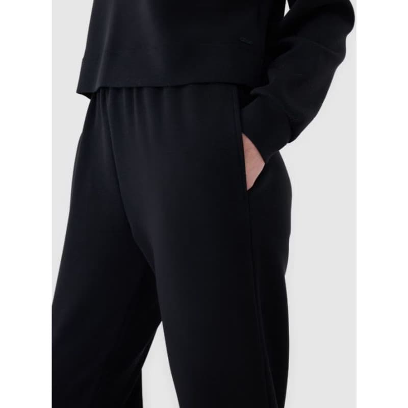 Dámske tepláky 4F TROUSERS CAS F1010-20S-DEEP BLACK 6