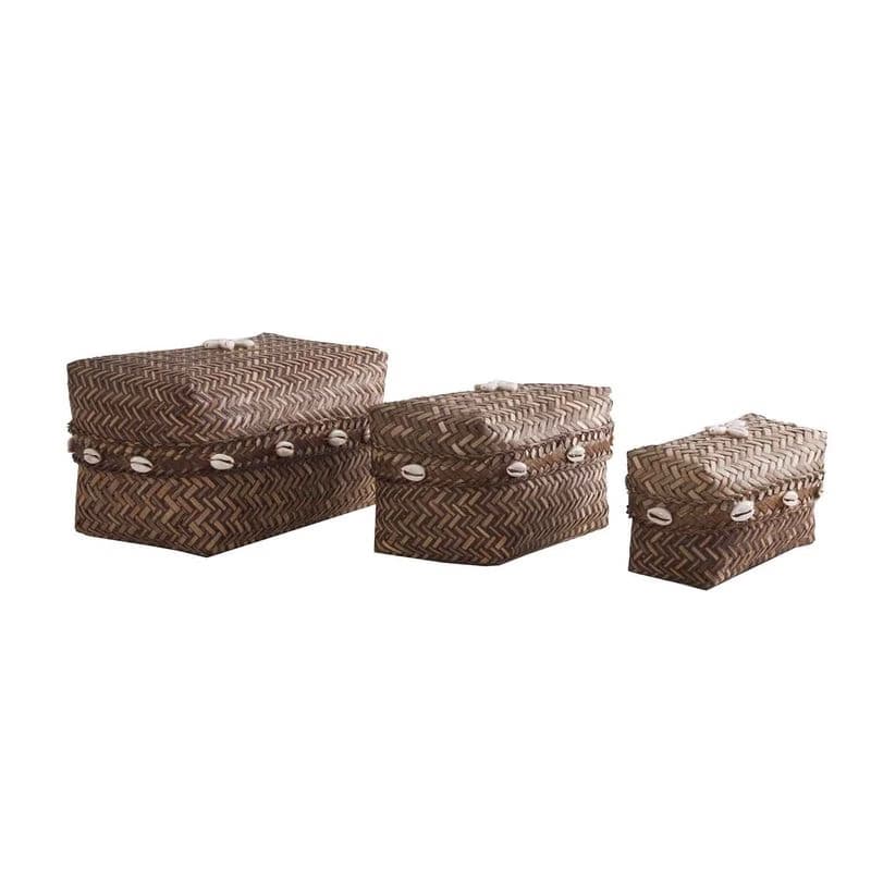 Estila Štýlový etno set troch obdĺžnikových ratanových hnedých krabičiek Taba so vzorom rybej kosti v hnedej farbe s mušľami 20 cm 1