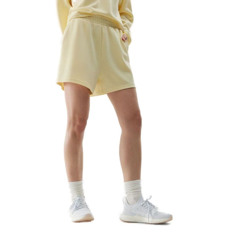 Dámske teplákové kraťasy 4F SHORTS CAS-WSS24TSHOF324-73S-LIGHT LEMON 2