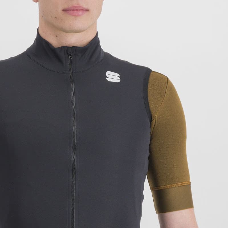 Pánska cyklistická vesta SPORTFUL Fiandre light no rain vest, black 5