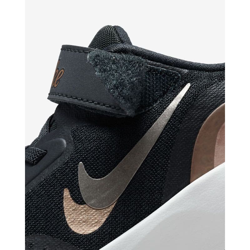 Detská rekreačná obuv NIKE WearAllDay off noir metallic pewter black 5