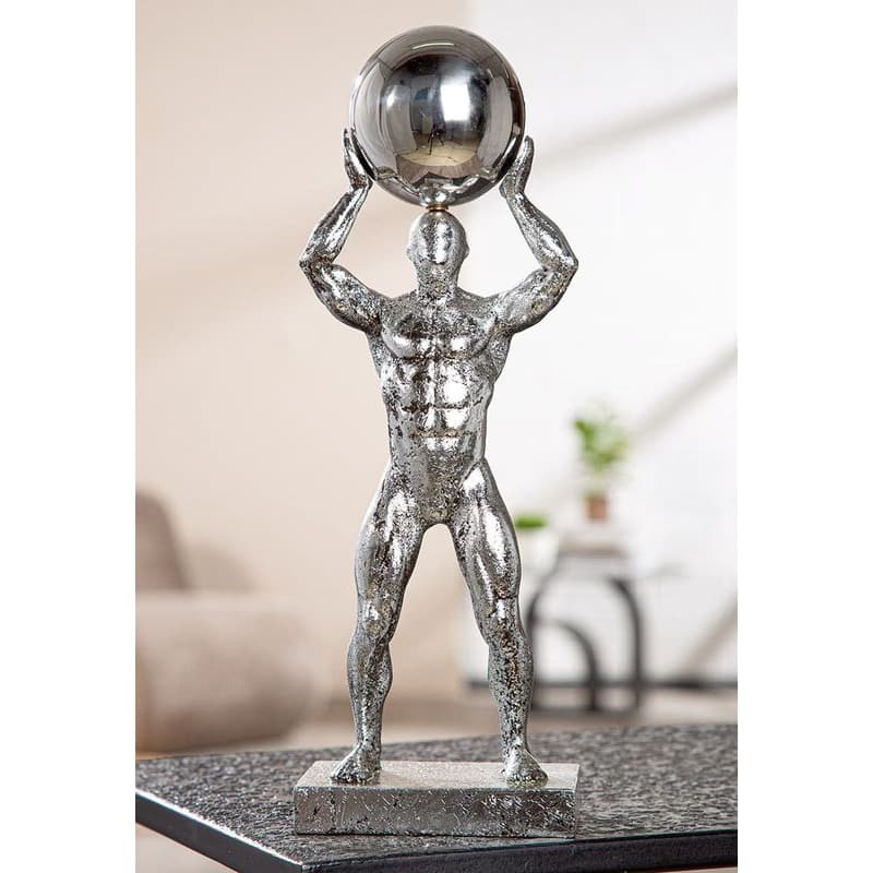 Socha siláka s loptou "Ball" 1