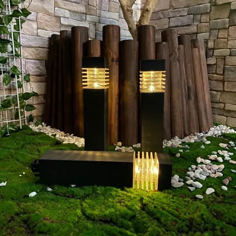 Solárna lampa KOSTKA 40 cm EKO0608 1