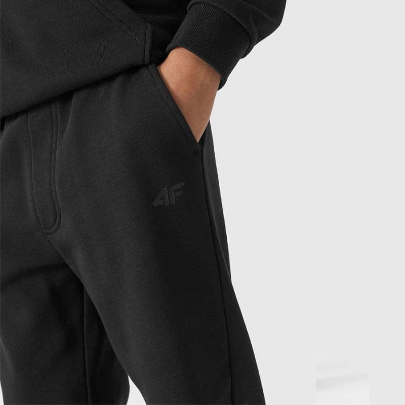 Chlapčenské tepláky 4F JUNIOR TROUSERS-4FJWSS24TTROM591-31S-NAVY 4