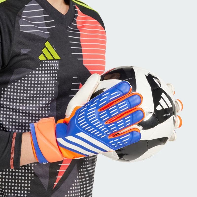 Futbalové brankárske rukavice ADIDAS PRED GL MTC LUCBLU SOLARRED WHIT 6