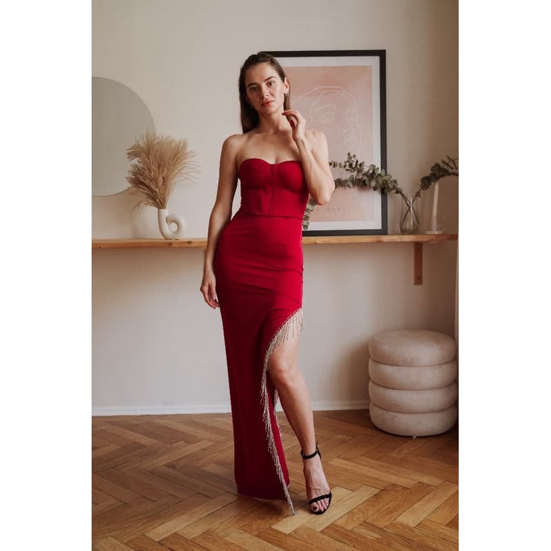 Eva & Lola Červené priliehavé šaty so štrasovými strapcami Veľkosť: L