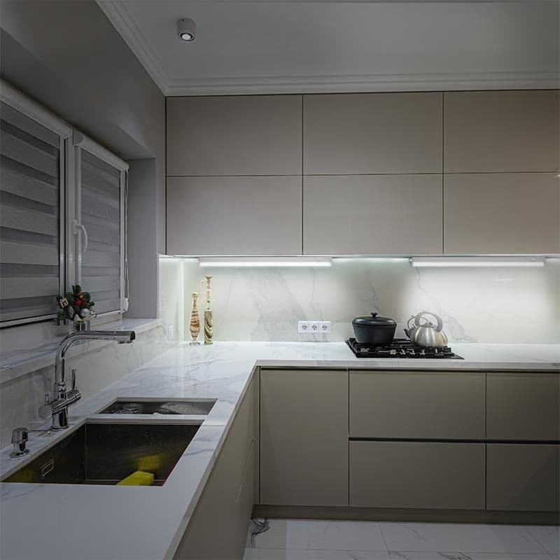 Solight LED kuchynské svietidlo T5, vypínač, 9W, 4100K, 54cm 2