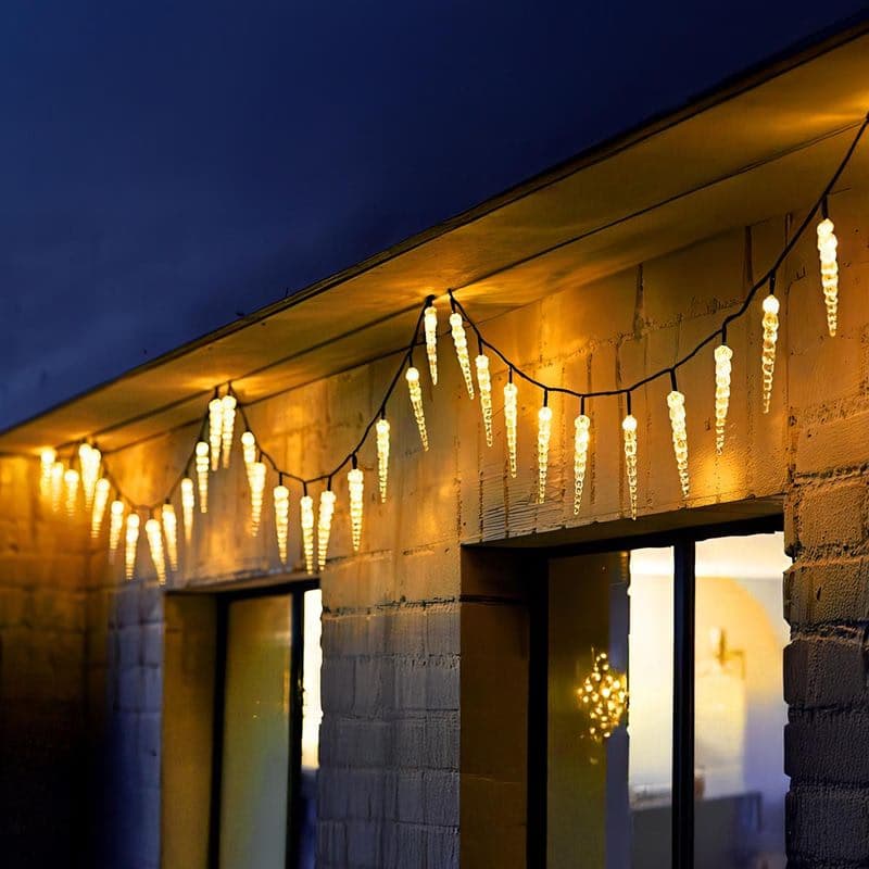 LED Svetelná reťaz Cencúle, teplá biela 1