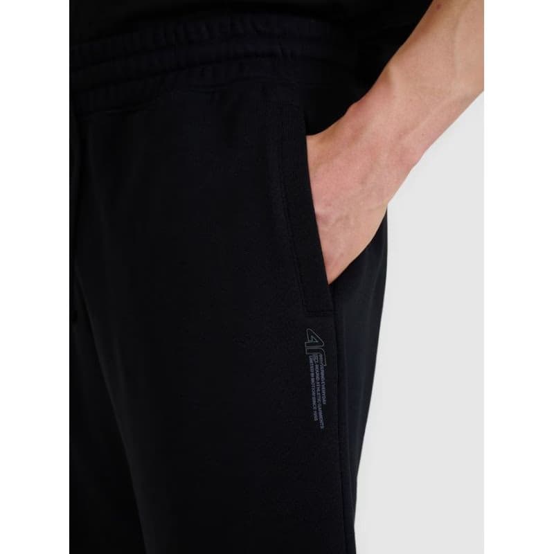 Pánske teplákové kraťasy 4F SHORTS CAS M545-20S-DEEP BLACK 5