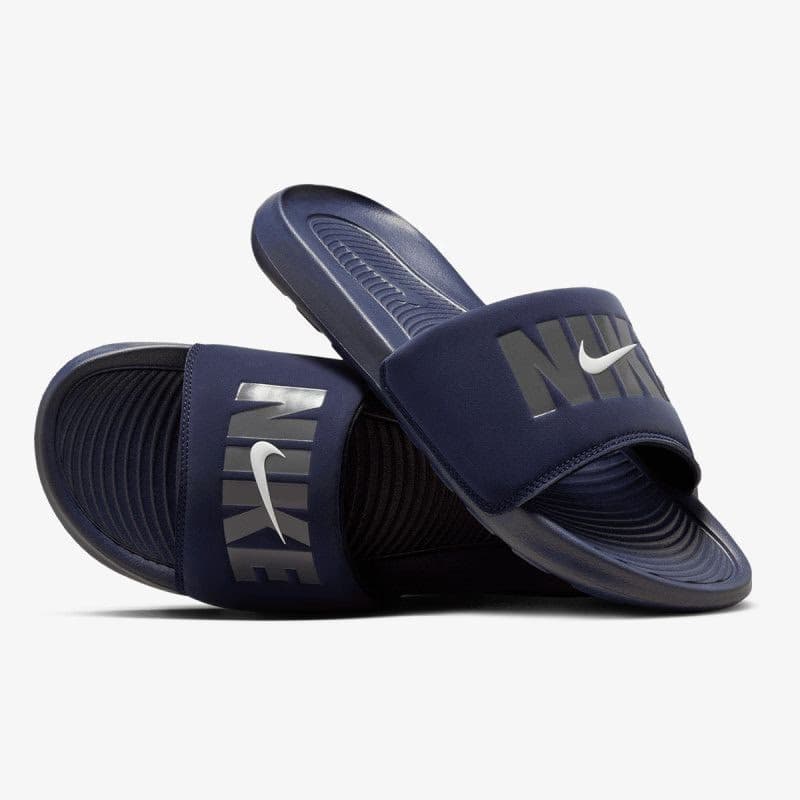 Pánske šlapky (plážová obuv) NIKE Victori One SE M obsidian dark grey summit white 5