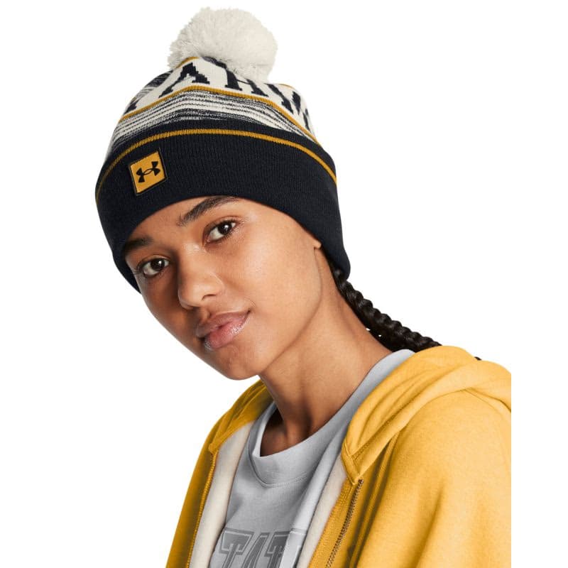 Pánska zimná čiapka UNDER ARMOUR M Halftime Pom Beanie-WHT 111 2