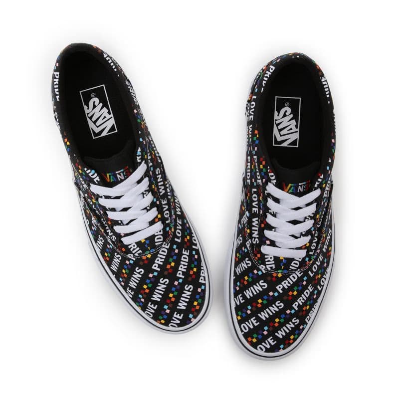 Pánska rekreačná obuv VANS MN Doheny (Pride) black white 4