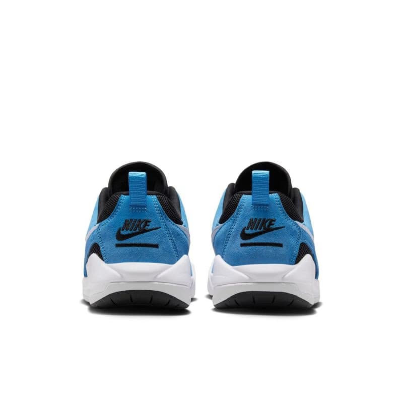 Pánska rekreačná obuv NIKE Jordan CMFT Era M black white university blue varsity red 5
