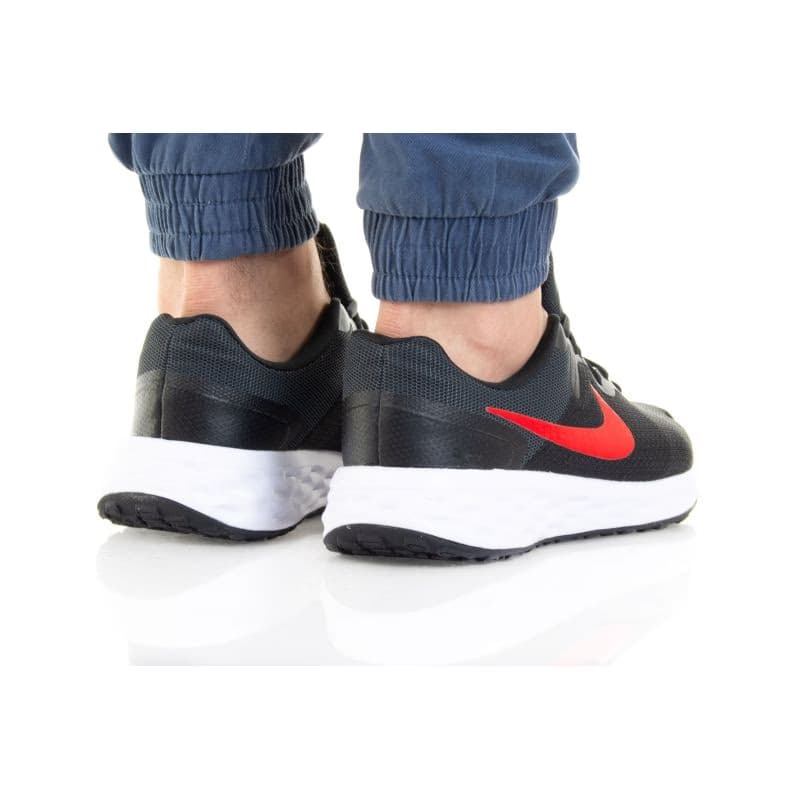 Pánska športová obuv (tréningová) NIKE Revolution 6 Next Nature black anthracite university red 5