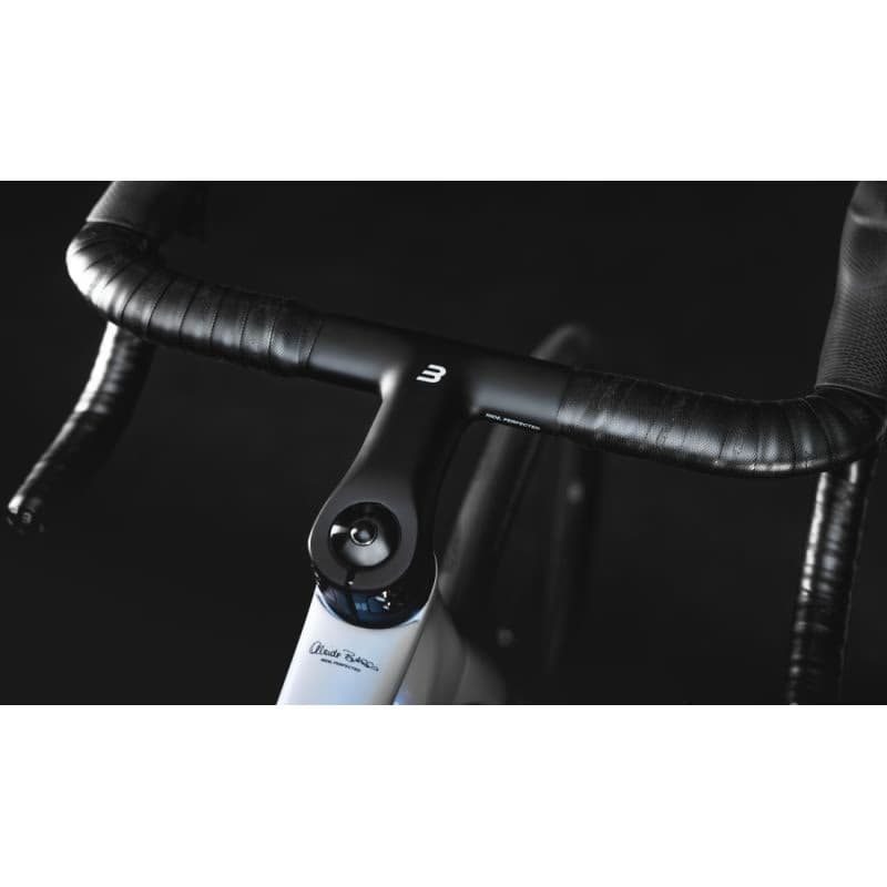 Cestný bicykel BASSO Diamante disc, fade opal white, Shimano Ultegra Di2, Microtech RE38 6