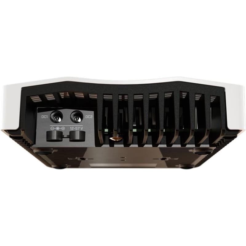 MikroTik Cloud Router Switch CRS304-4XG-IN 3