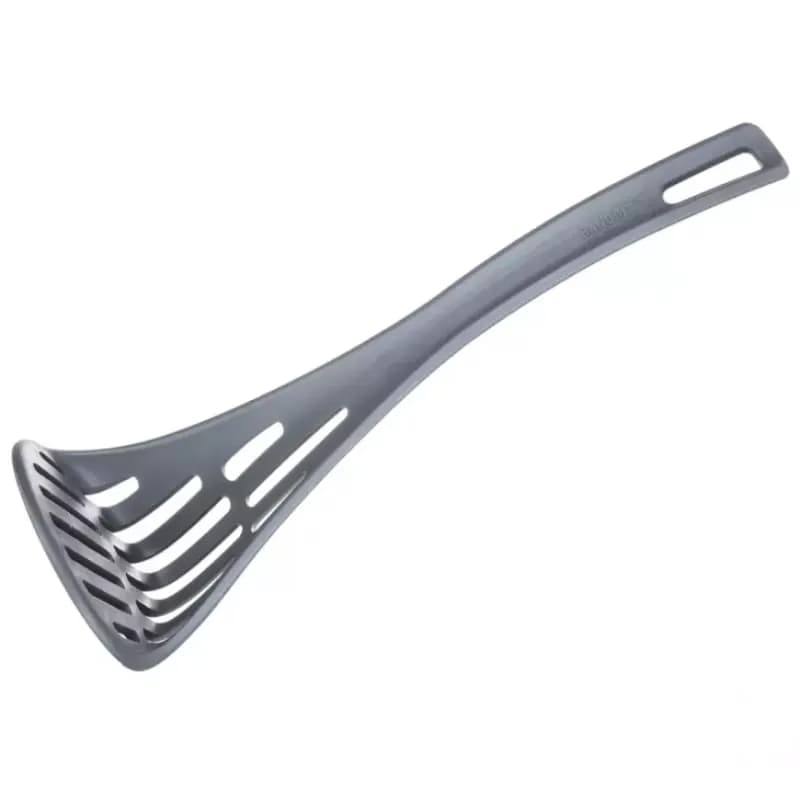 Pučidlo na zemiaky 26 cm sivé 1