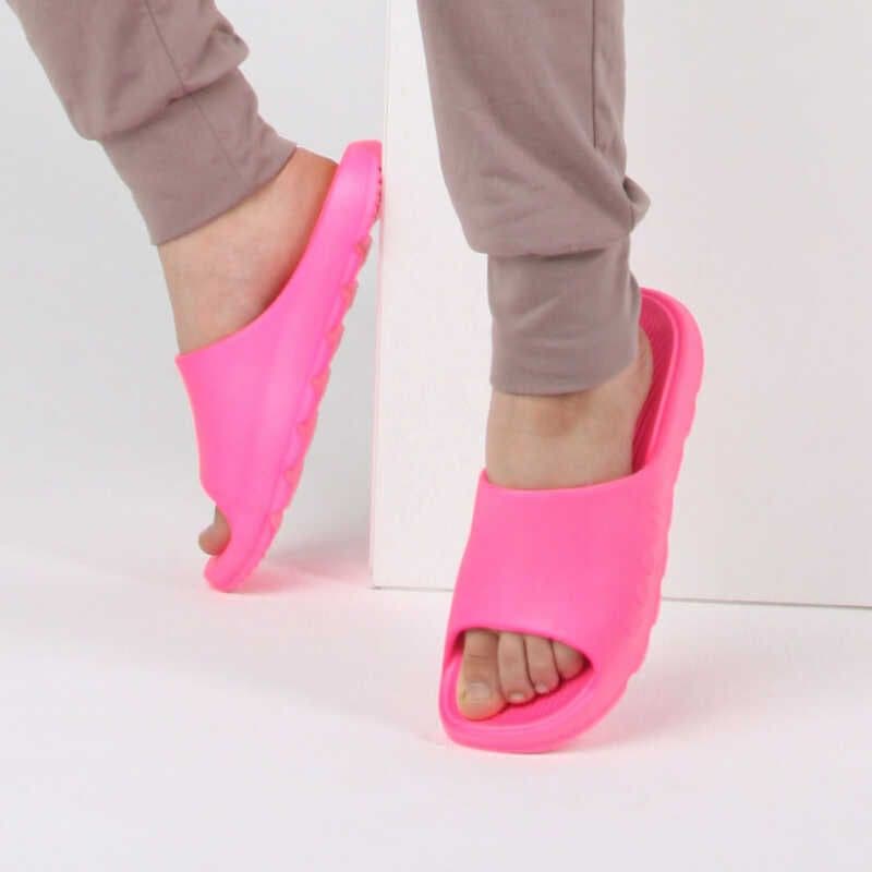 Dámske šlapky (plážová obuv) COQUI Lou W mid. pink neon 5