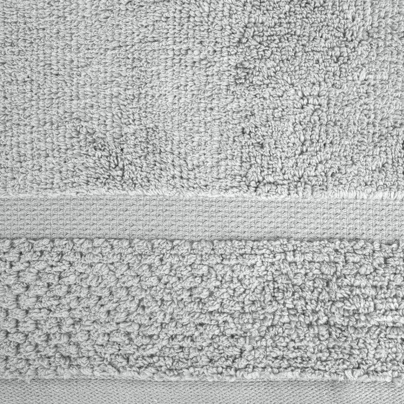 ArtFir Osuška VILIA | strieborná 70 x 140 cm 3
