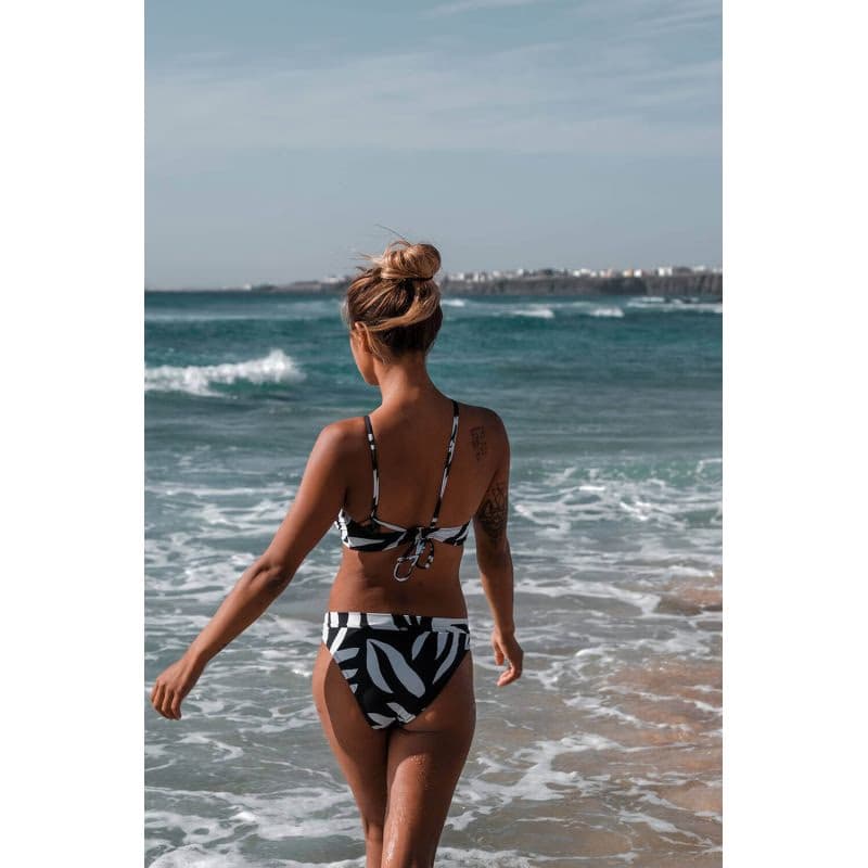 Dámske plavky vrchný diel FUNDANGO Hogg High Neck Top-893-raven 4