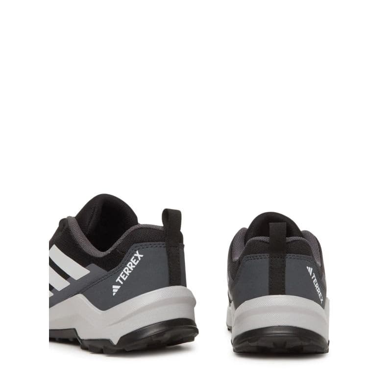 Juniorská nízka turistická obuv ADIDAS Terrex AX4S Jr core black grey two grey six 6