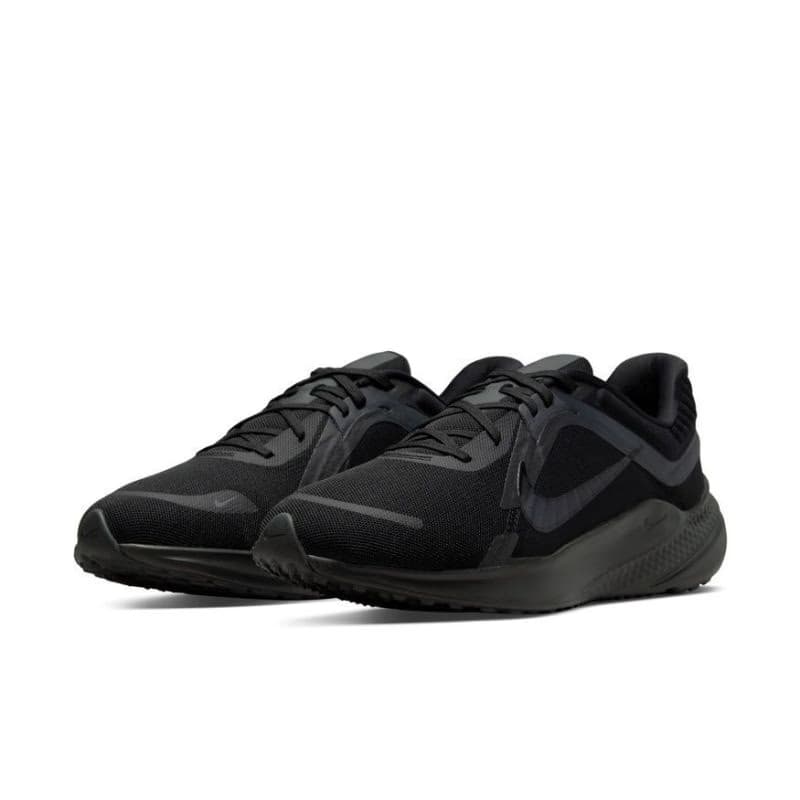 Pánska bežecká obuv NIKE Quest 5 black dark smoke grey 3