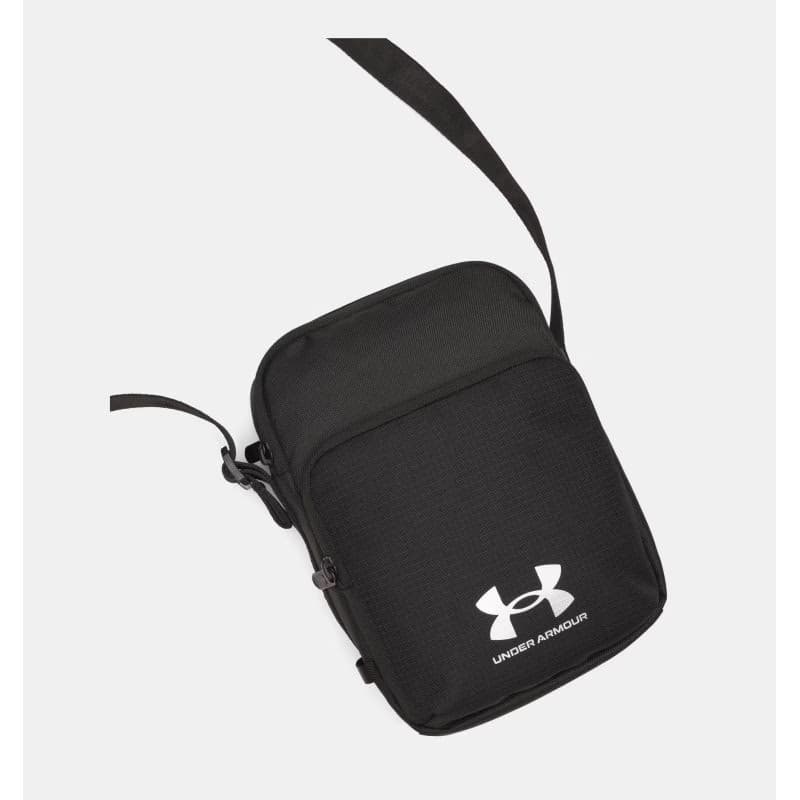 Malá taška cez rameno UNDER ARMOUR UA Essential Ripstop XB 2