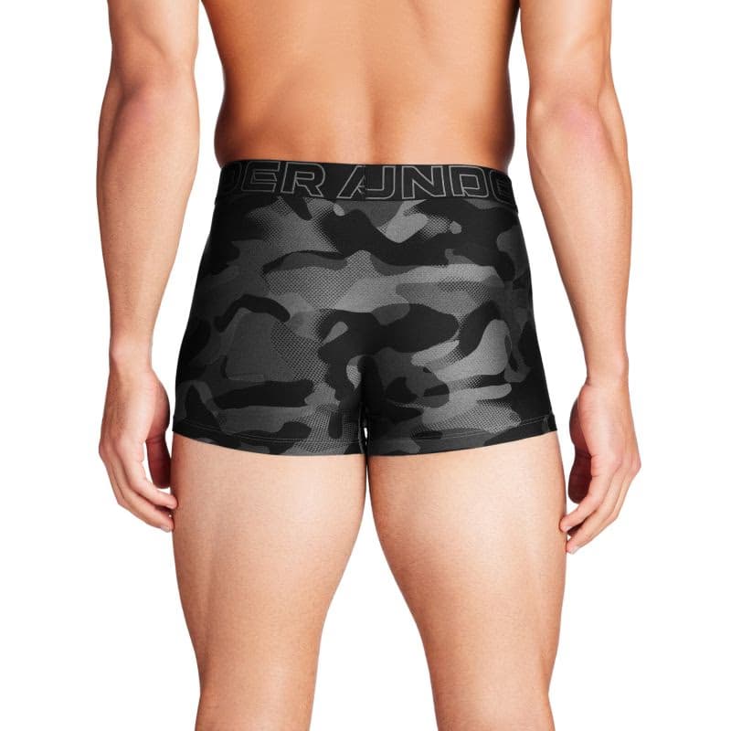 Pánske boxerky UNDER ARMOUR 3 PACK-UA PERFORMANCE TECH - PRINT 3 inch-BLK 3