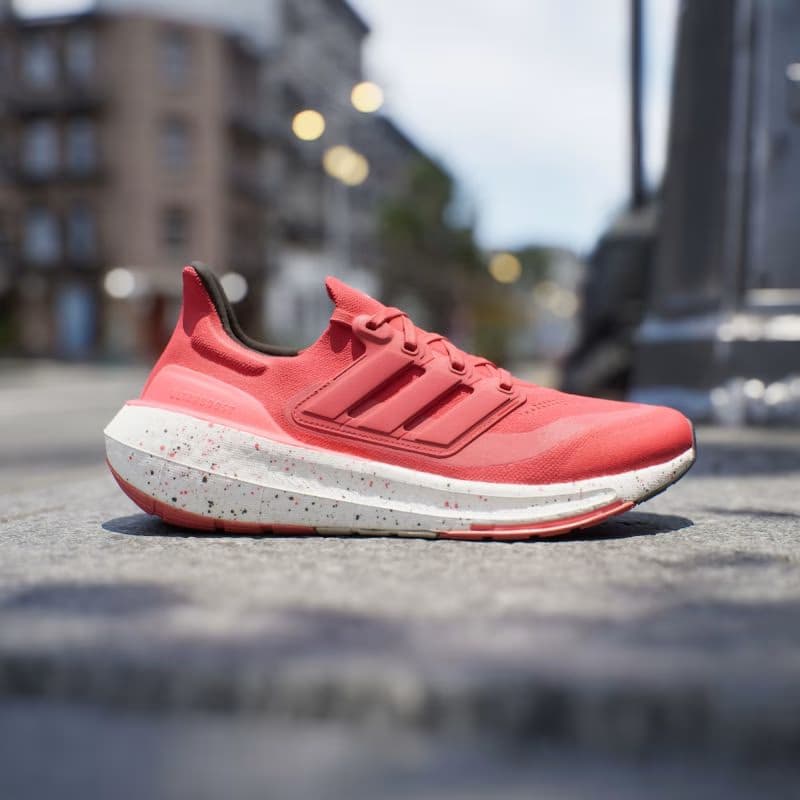 Pánska bežecká obuv ADIDAS Ultraboost 23 better scarlet better scarlet solar red 6