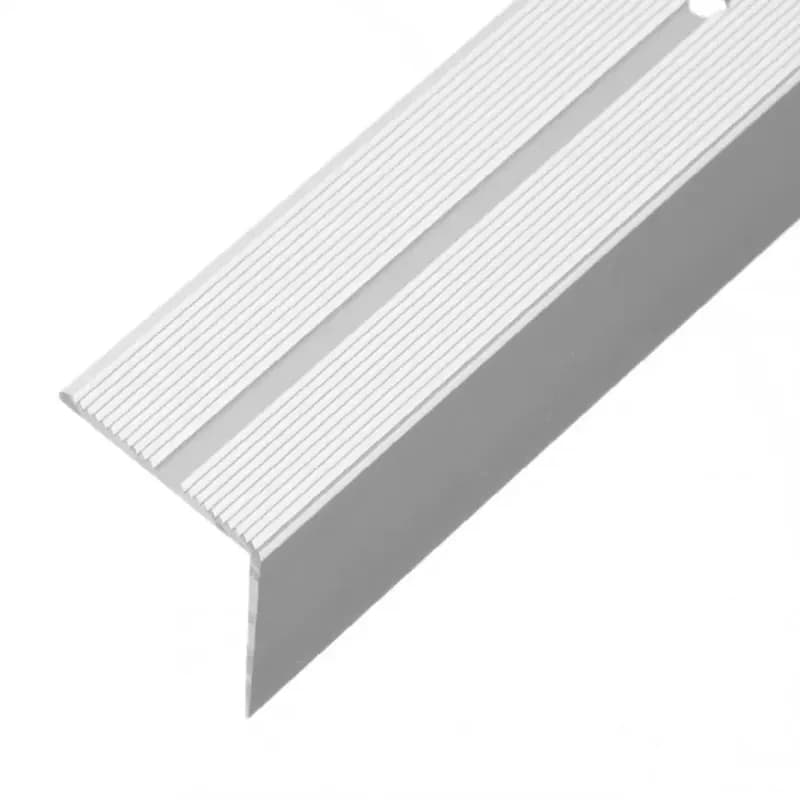 Schodiskový profil s drážkou LSSR 42x22 mm 1,0m strieborný 1