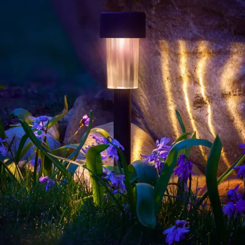 Solárna lampa PIN BLACK EKO0593 1