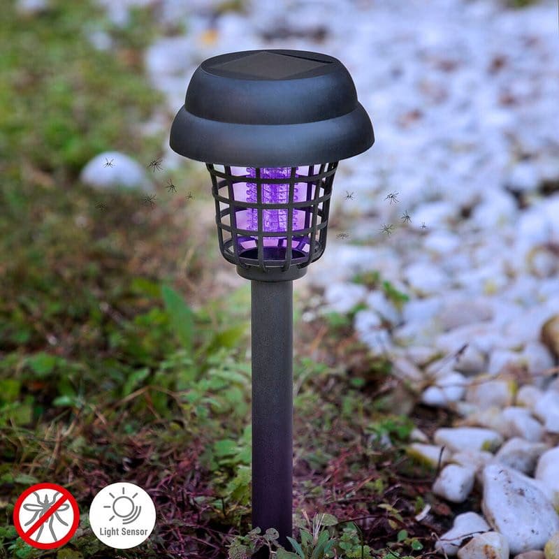 Solárna lampa proti komárom pre záhradu Garlam 1