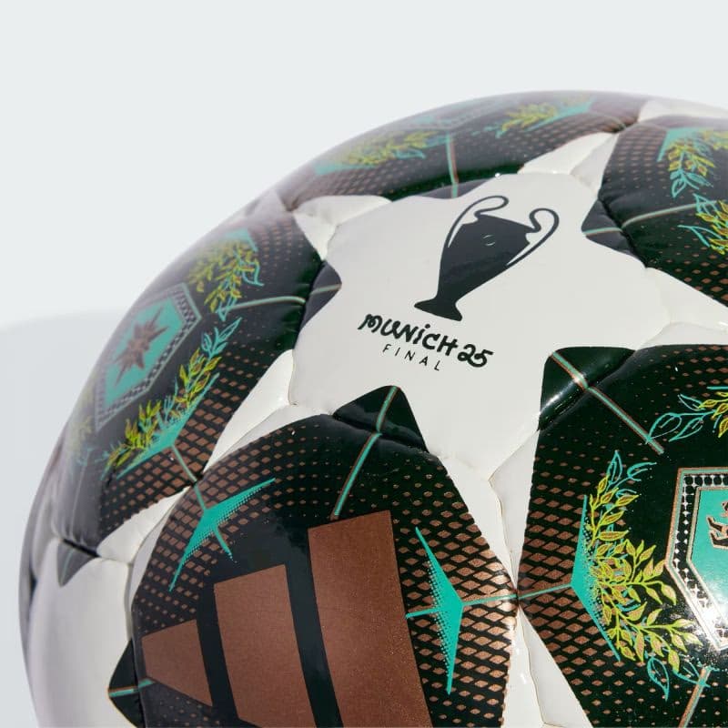Futbalová halová lopta ADIDAS UCL PRO SAL WHITE SHAGRN SSLIME 3