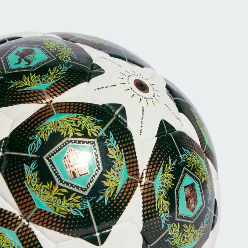 Futbalová halová lopta ADIDAS UCL PRO SAL WHITE SHAGRN SSLIME 4