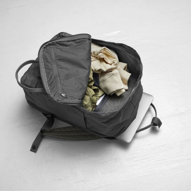 Batoh FJALLRAVEN Kanken Laptop 15 - super grey 3