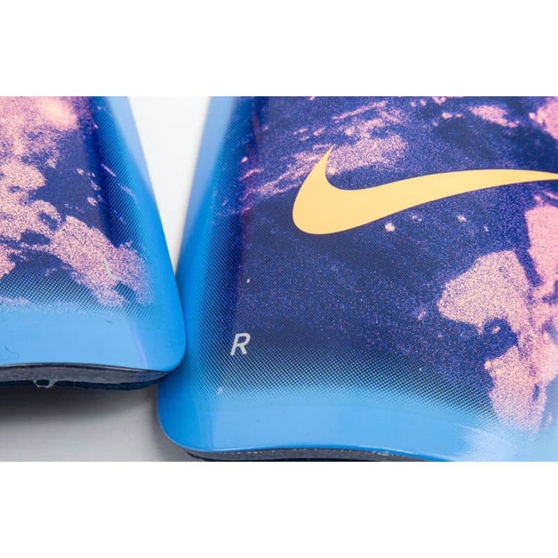 Futbalový chránič NIKE Mercurial Lite Erling Haaland (SP55)(52) 2
