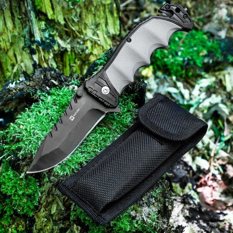 Outdoorový zatvárací nôž 1