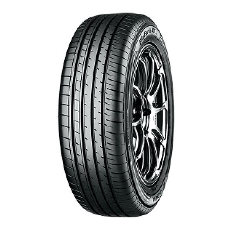 Yokohama BluEarth-XT (AE61) ( 255/45 R20 105W XL BluEarth, RPB ) 1