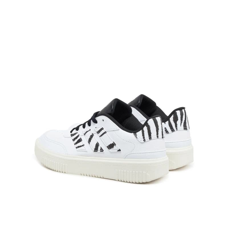 Dámska rekreačná obuv ADIDAS Courtblock Bold W cloud white cloud white core black 4