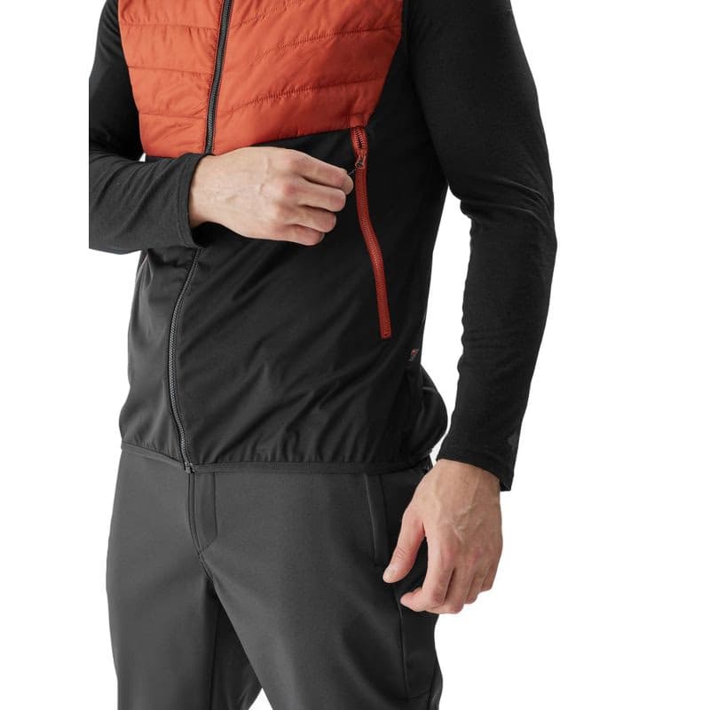 Pánska turistická vesta 4F VEST-AW23TVJAM041-81S-BROWN 4