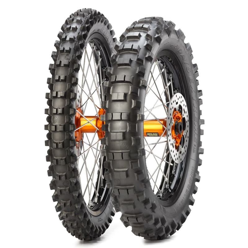 Metzeler MCE6 Days Extreme ( 140/80-18 TT 70M zadné koleso, M+S označenie, M/C, Mischung medium ) 1